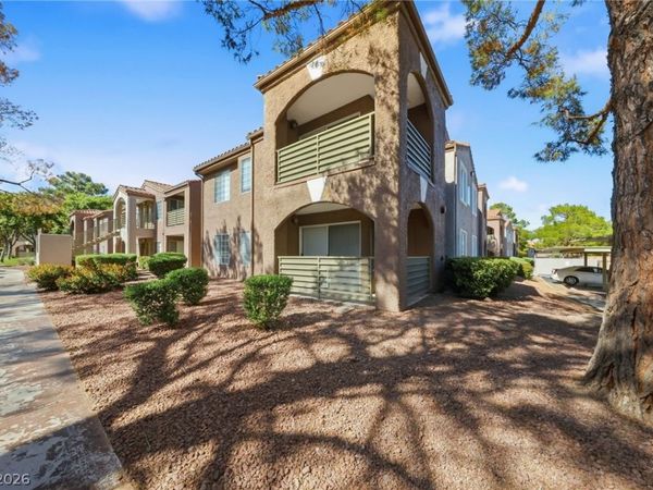 2121 Sealion Drive, Unit 104, Las Vegas, NV 89128