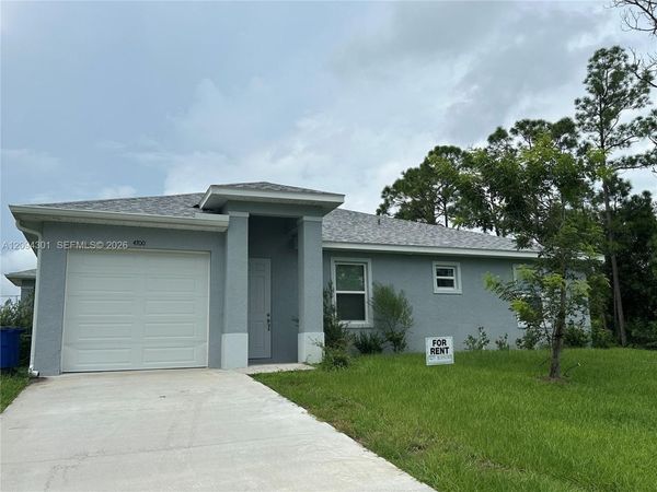 4700 29th St SW , Unit 4700, Lehigh Acres, FL 33973