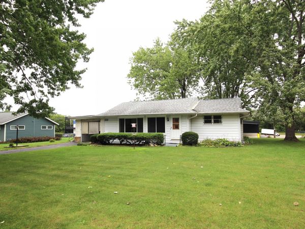 2220 GENEVIEVE Avenue, Beloit, WI 53511