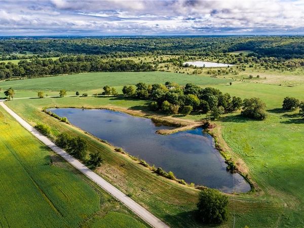 22829 Showalter Road, Lacygne, KS 66040