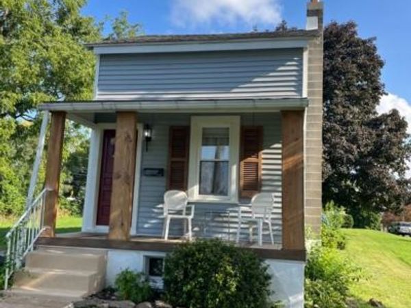 1435 R FRUSH VALLEY ROAD, READING, PA 19605