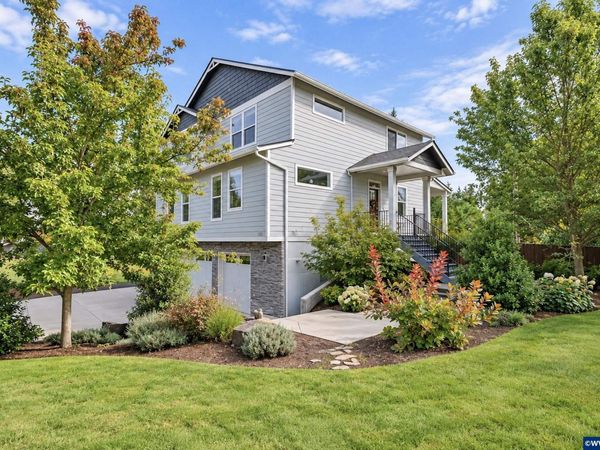 116 13th Av NE, Albany, OR 97321