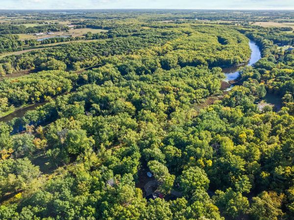 6167 Royal River Road, Braham, MN 55006
