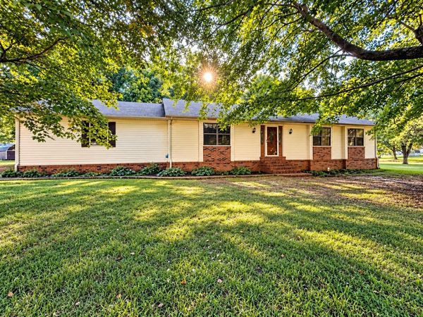 136 Aubrey Ave , Mc Kenzie, TN 38201