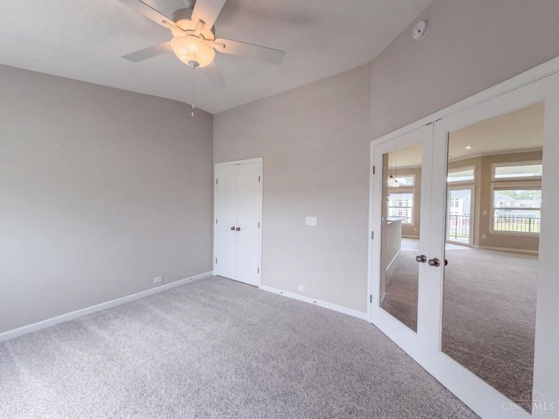 4370 Waters Edge Lane, Turtle Creek Township, OH 45036 Photo 9