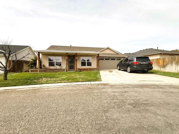 1137 Wolf Creek Court, Fruita, CO 81521
