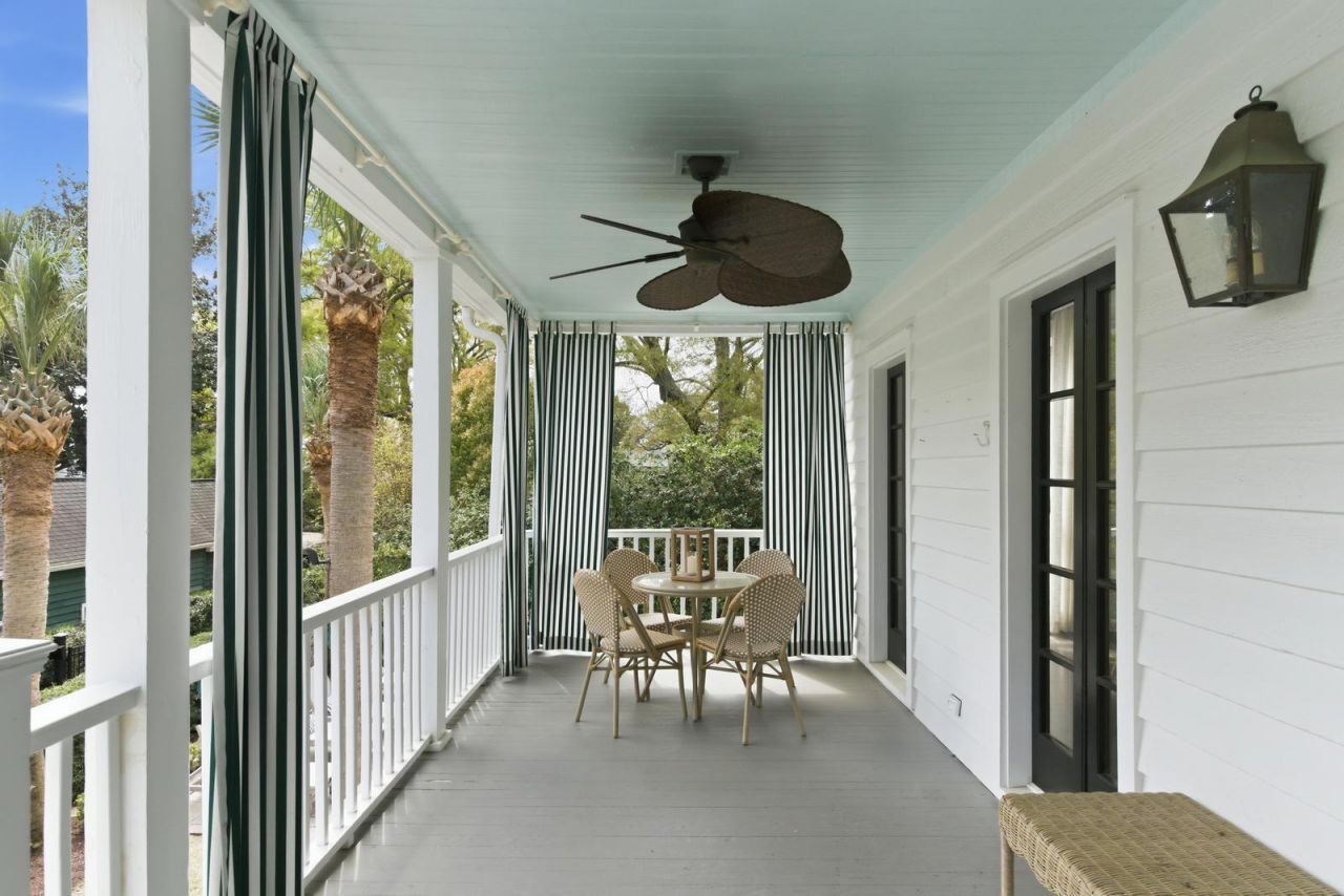 207 Pitt Street Photo 14