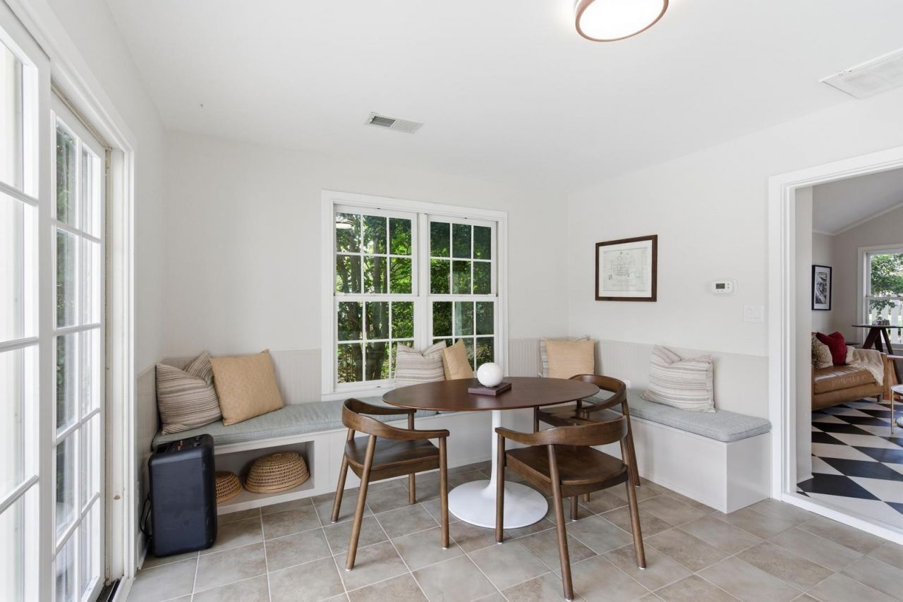 207 Pitt Street Photo 39