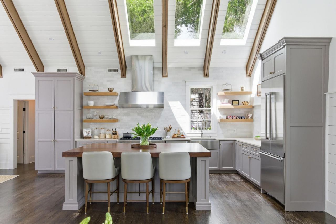 207 Pitt Street Photo 5