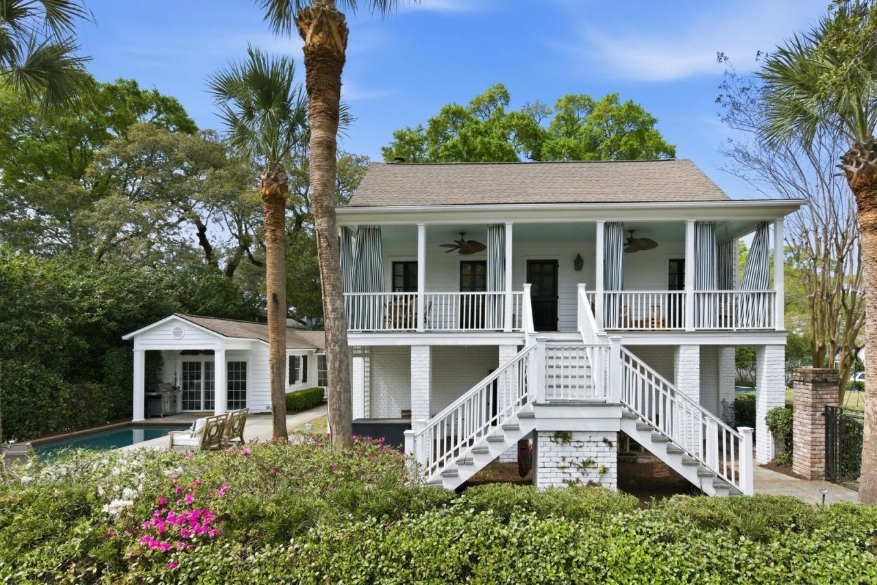 207 Pitt Street Photo 7