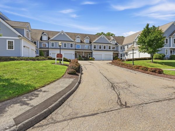 410 Rembrandt Way, Unit 410, Abington, MA 02351