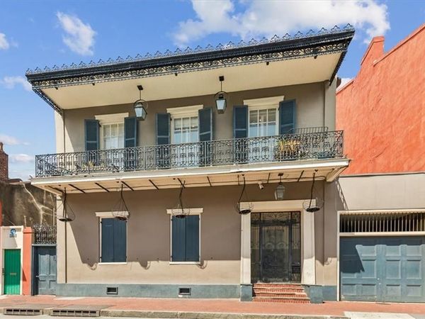 831 BOURBON Street , New Orleans, LA 70116