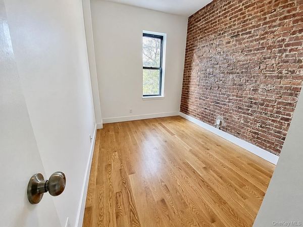 28-56 47th Street , Unit 3F, Astoria, NY 11103