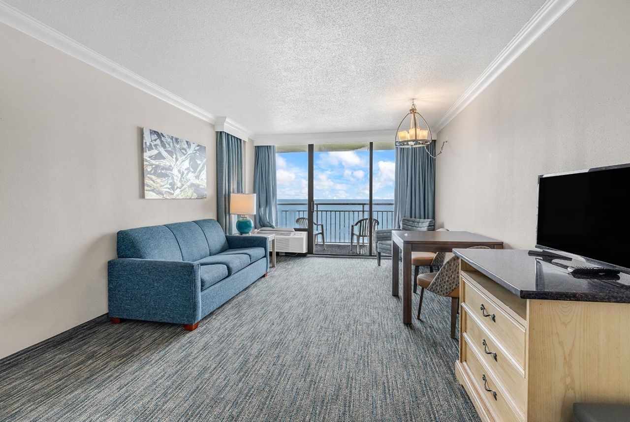 1105 S Ocean Blvd. Photo 4