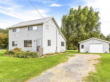 8771 Van Cleve Road, Tuscola Township, Mi 48768