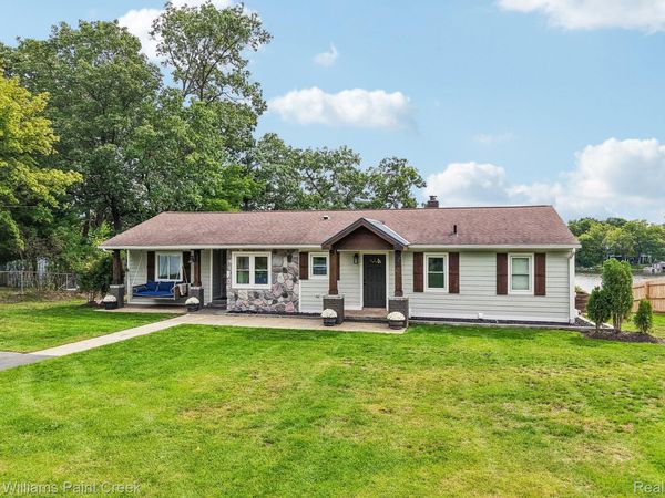 4890 Clinton Drive , Independence Township, Mi 48346