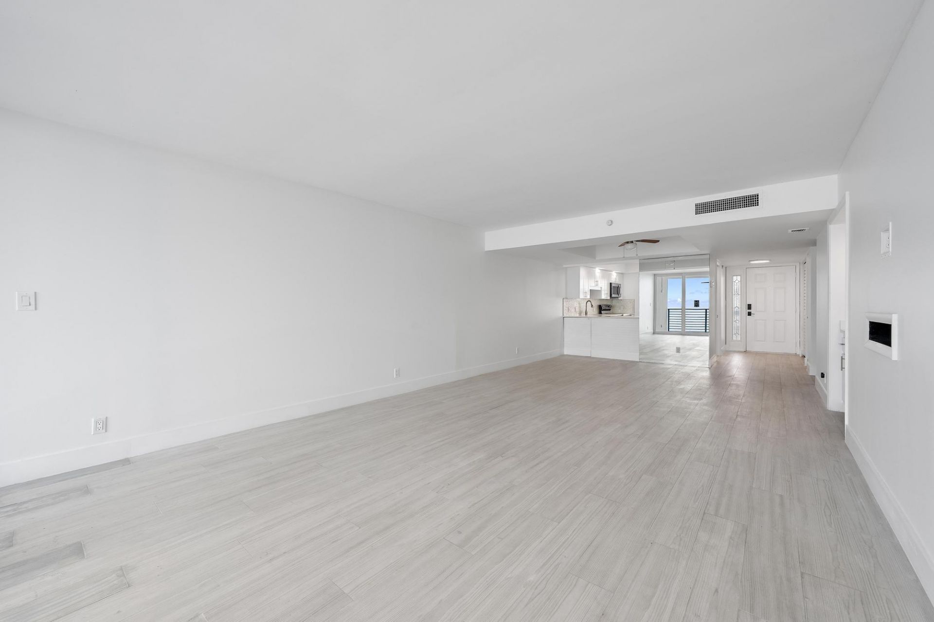 900 Ocean Drive, Unit 706, Juno Beach, FL 33408 Photo