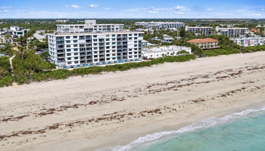 900 Ocean Drive, Unit 706, Juno Beach, FL 33408 Photo
