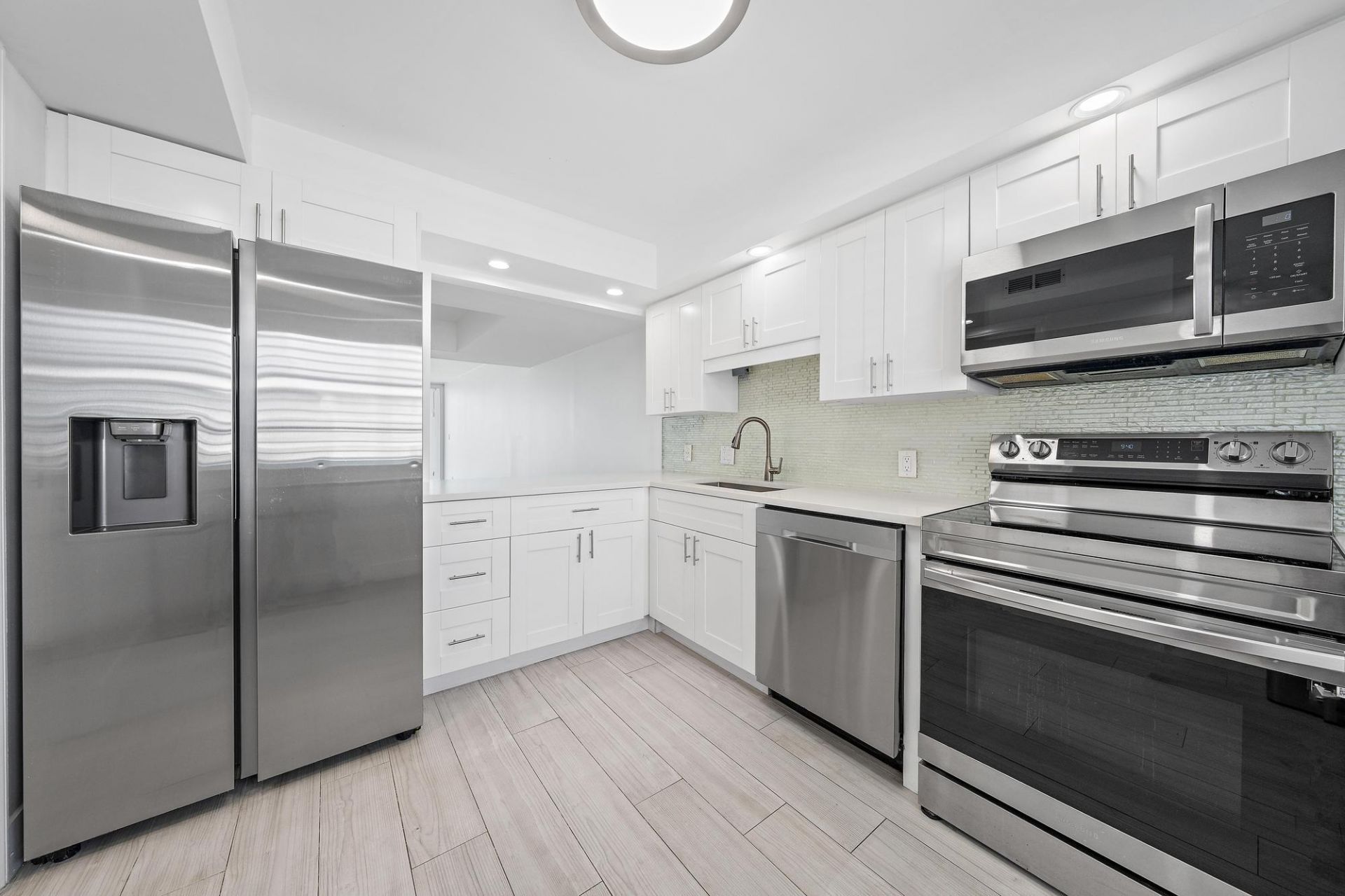 900 Ocean Drive, Unit 706, Juno Beach, FL 33408 Photo