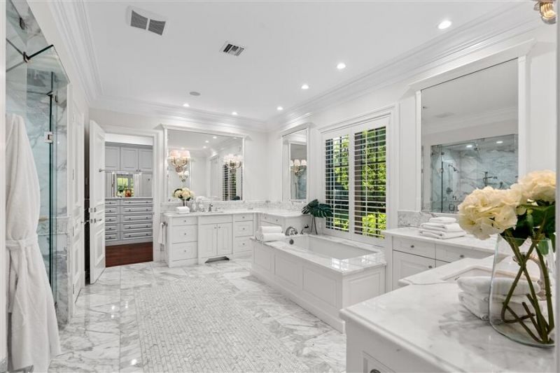 11 Country Road E, Village of Golf, FL 33436 Photo