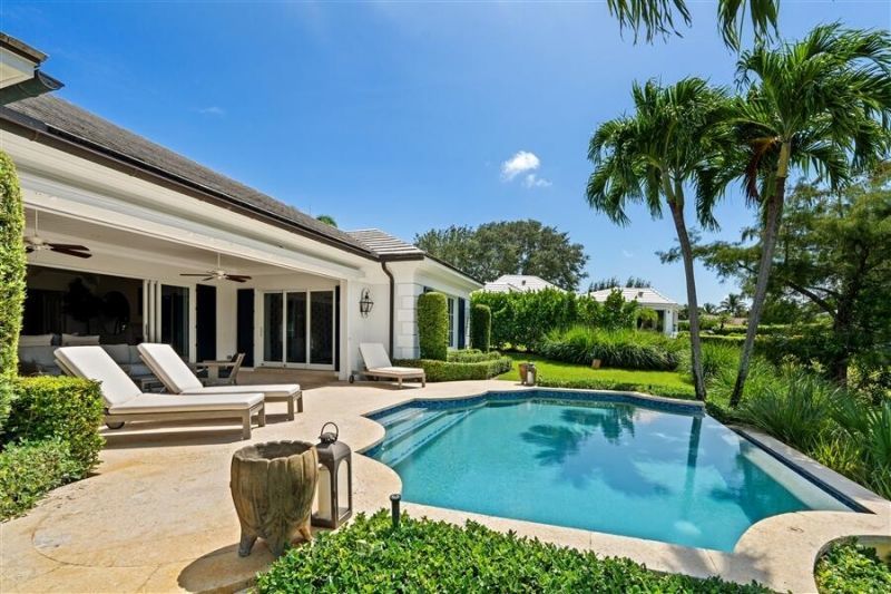 11 Country Road E, Village of Golf, FL 33436 Photo