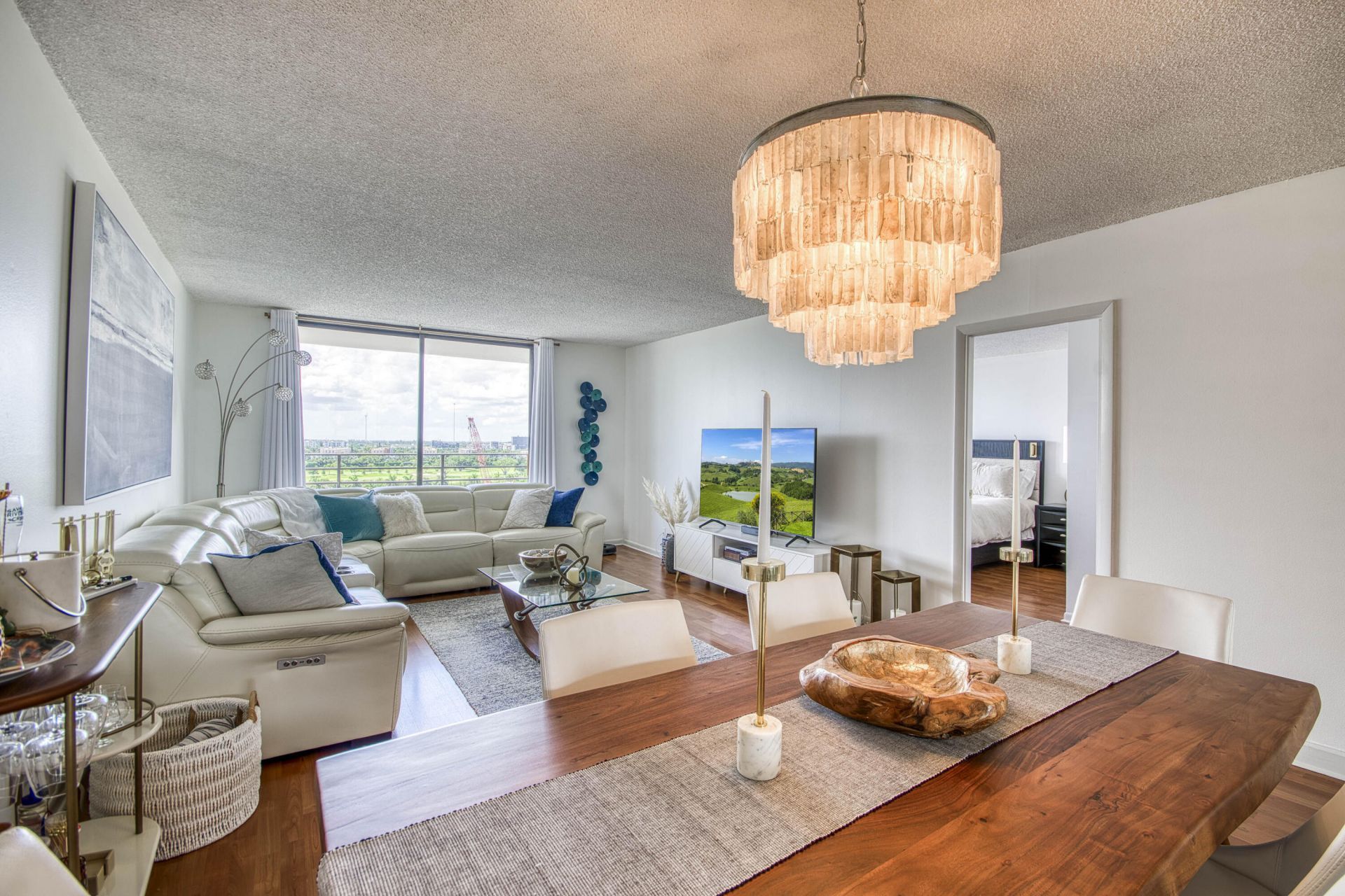 600 Three Islands Boulevard, Unit 1010, Hallandale Beach, FL 33009 Photo