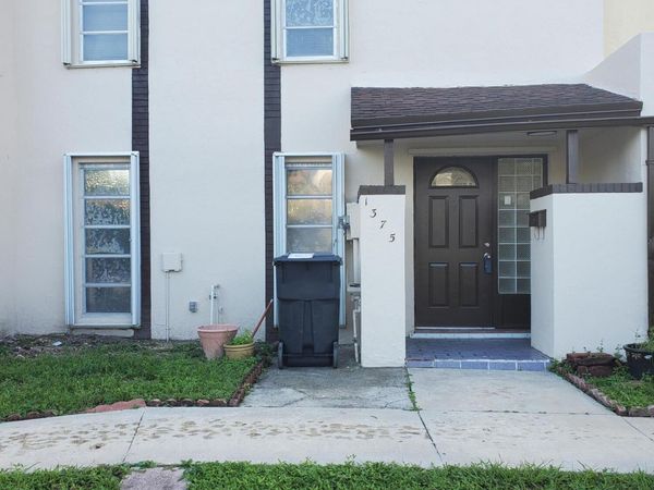 1375 SEAVIEW, North Lauderdale, FL 33068