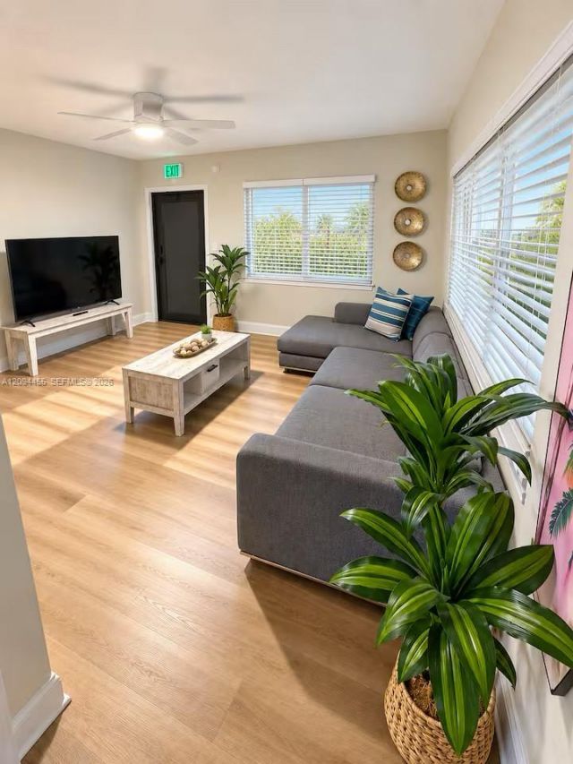 2634 Thomas St, Hollywood, FL 33020 Photo