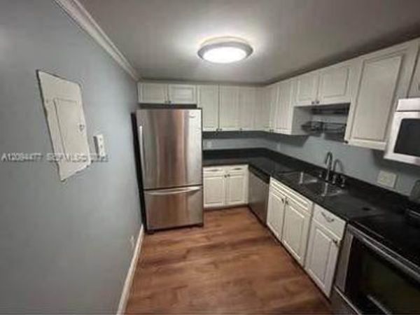 4222 Inverrary Blvd , Unit 4105, Lauderhill, FL 33319