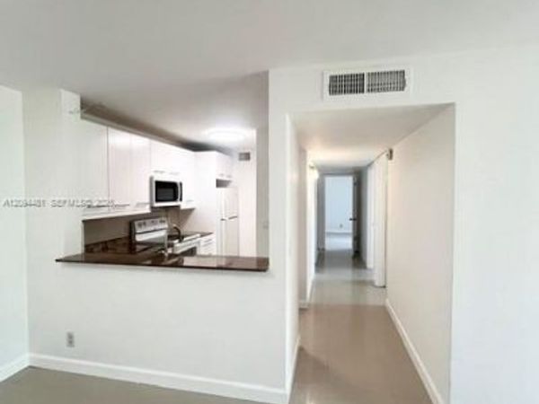 10733 Cleary Blvd , Unit 112, Plantation, FL 33324