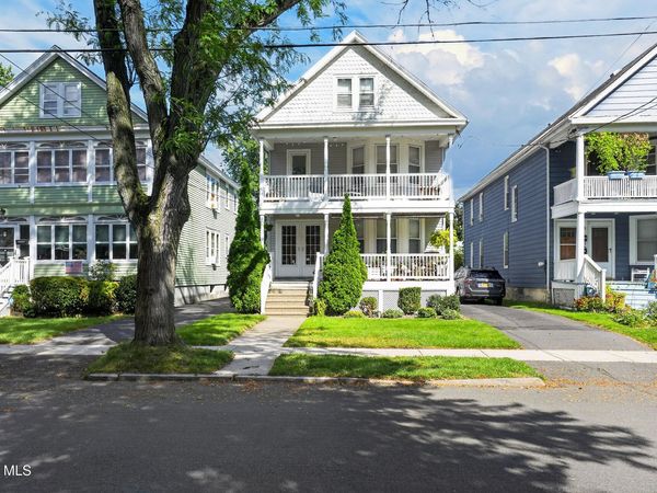 55 Ten Eyck Avenue, Albany, NY 12209