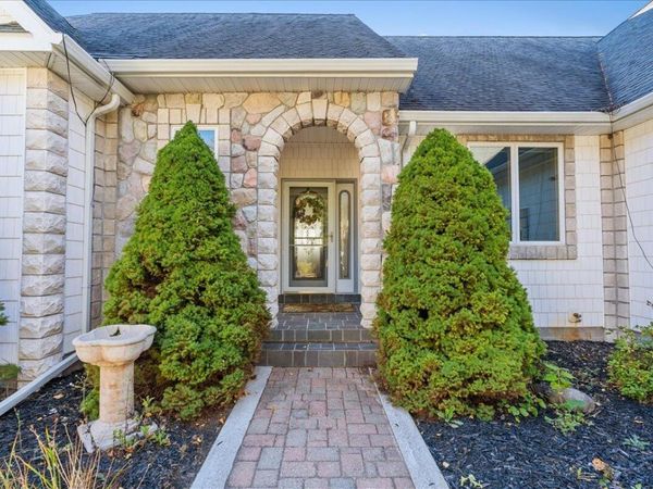 10234 Maple Street, Presque Isle, MI 49777