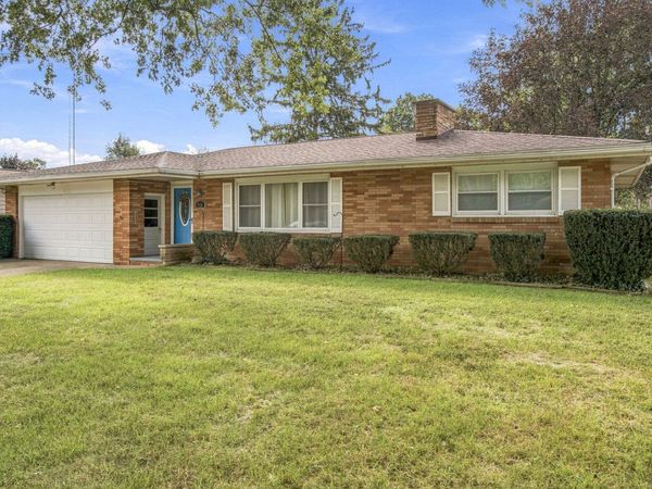 976 Jean Ann Drive, St. Joseph, MI 49085