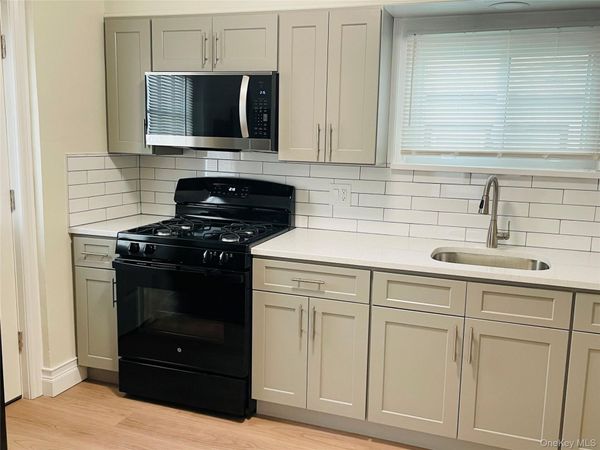 16 Evergreen Drive, Unit 1, North Lindenhurst, NY 11757