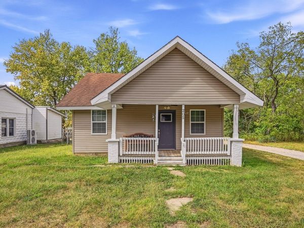 205 N Porter Avenue , Conway, MO 65632