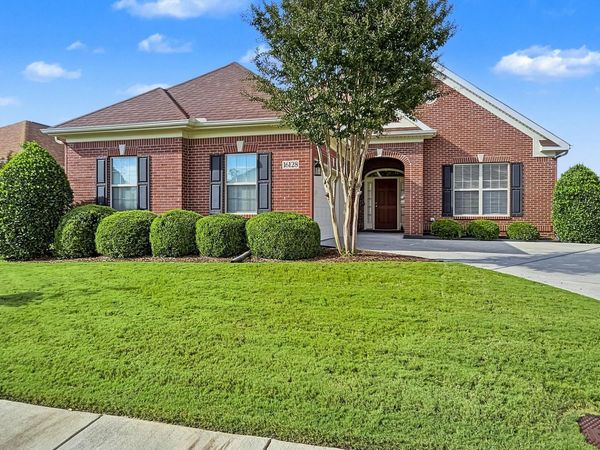 16128 Shropshire Drive SE, Huntsville, AL 35803