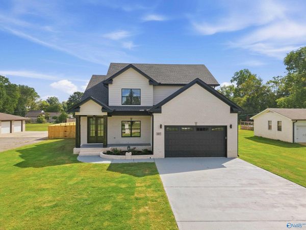 107 Willowbrook Street, Decatur, AL 35603