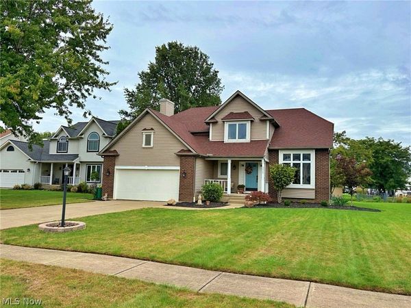 5920 Province Court , Lorain, OH 44053