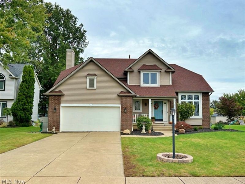 5920 Province Court, Lorain, OH 44053 Photo 2