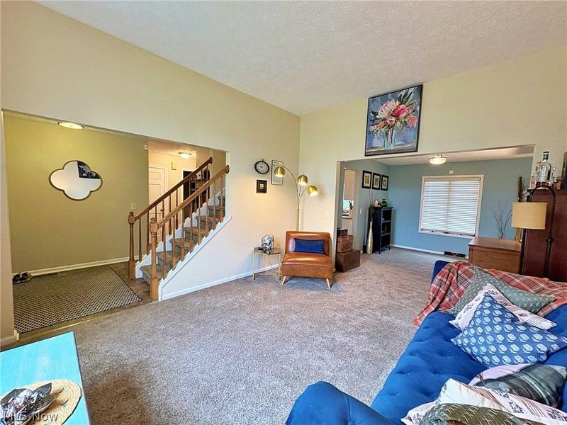 5920 Province Court, Lorain, OH 44053 Photo 4