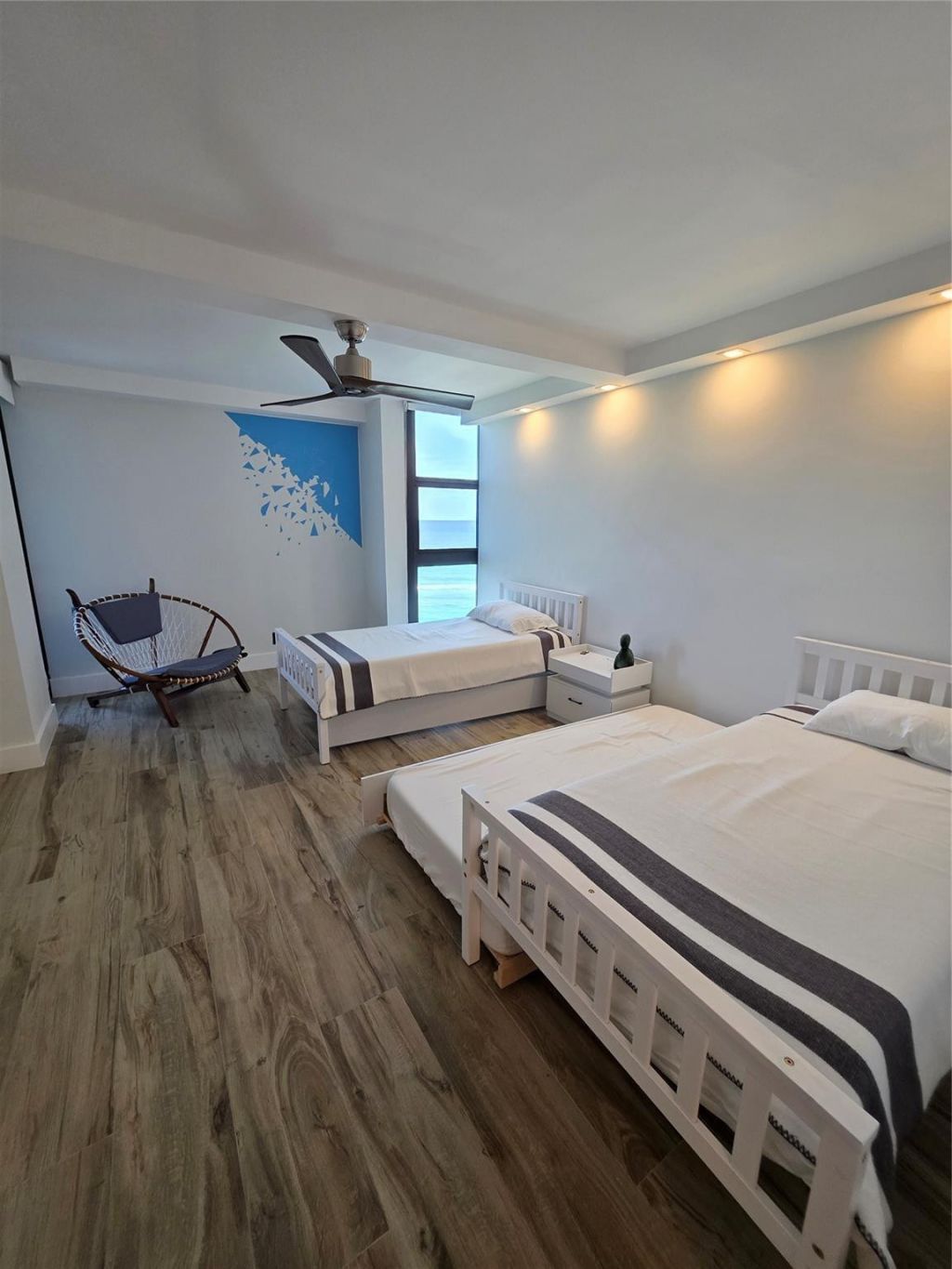 5550 N Ocean Drive, Unit 11C, Singer Island, FL 33404 Photo