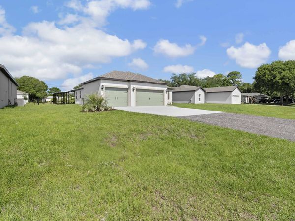 7745 94TH Avenue, Vero Beach, FL 32967