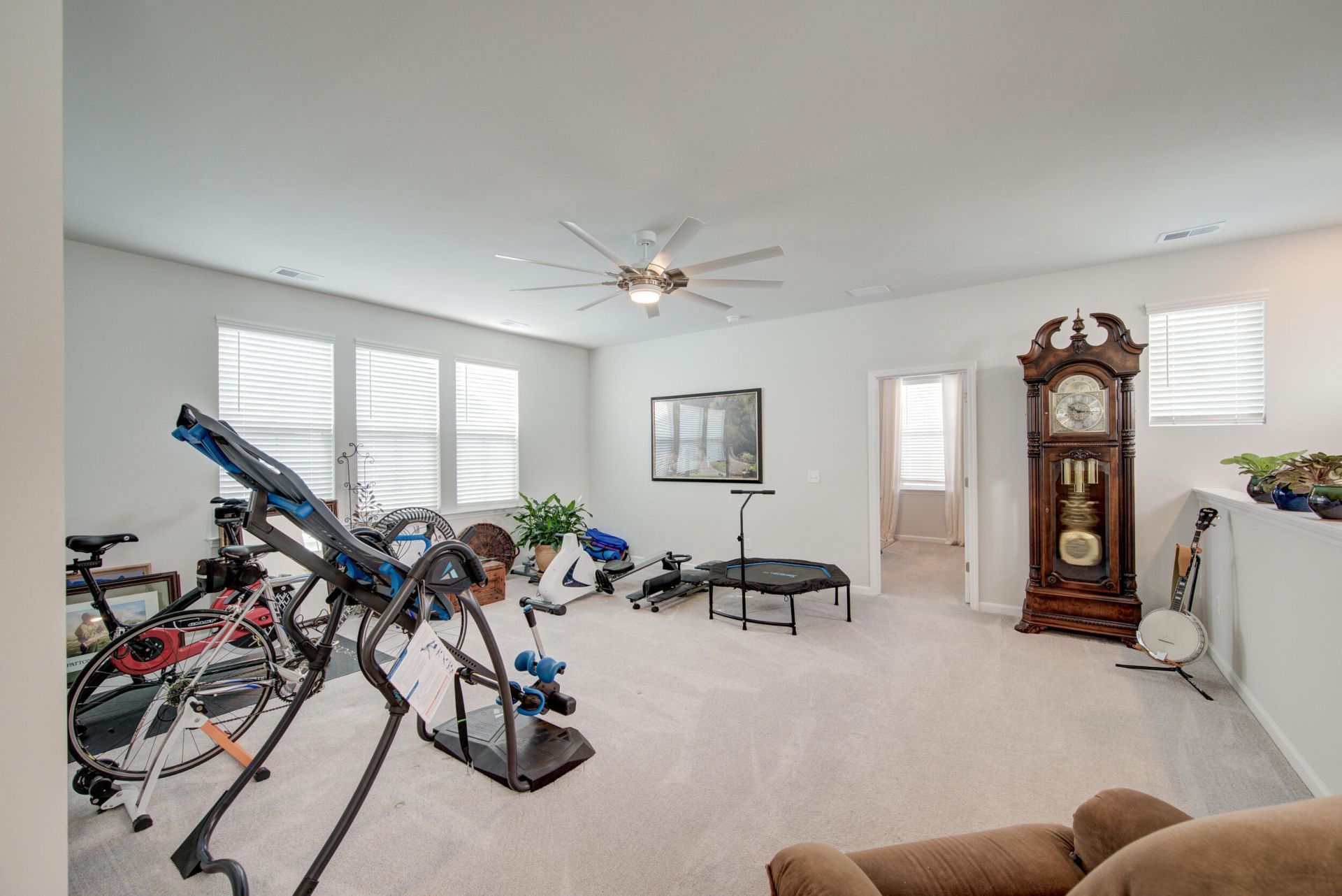 462 Woodgate Way Photo 21