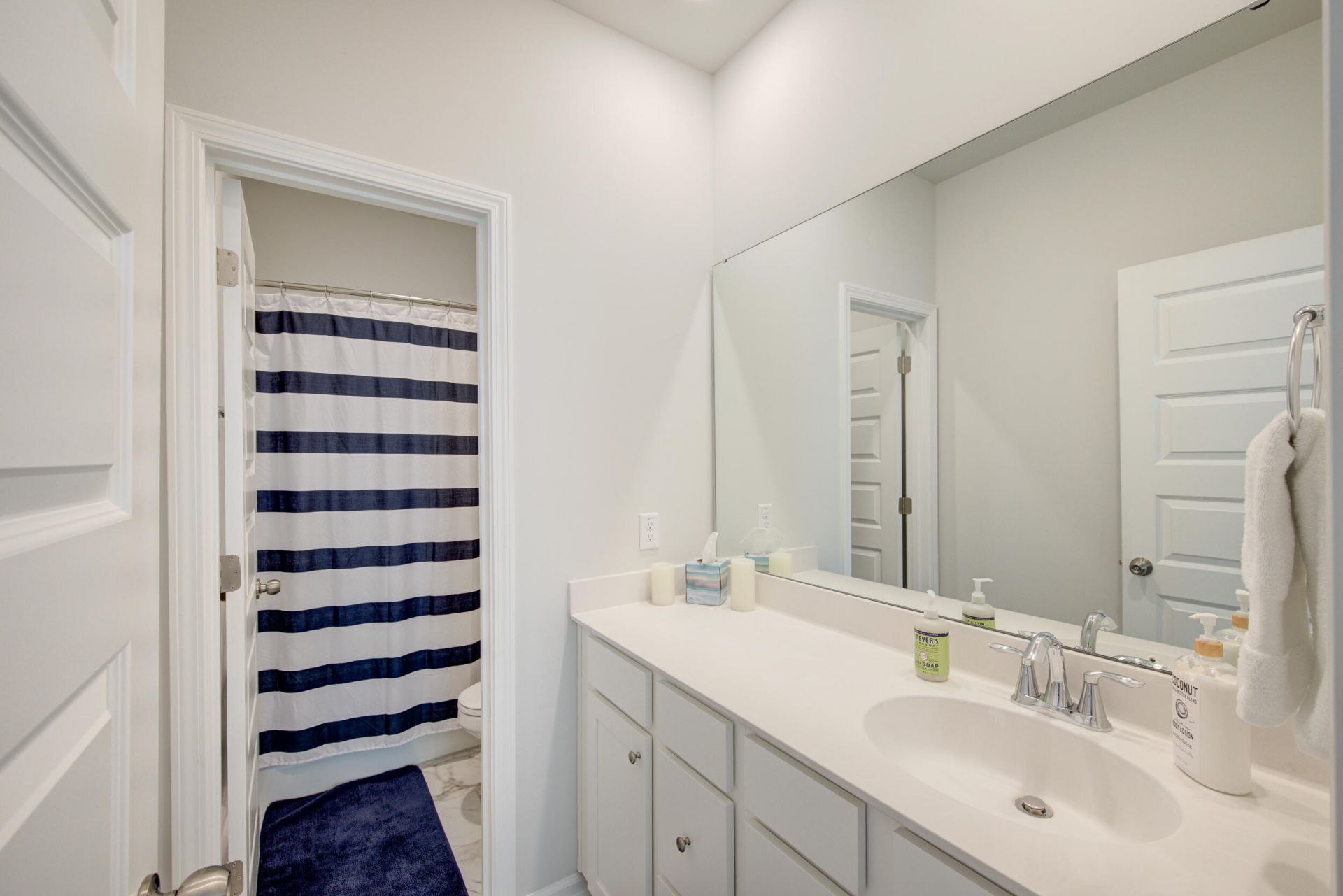 462 Woodgate Way Photo 24