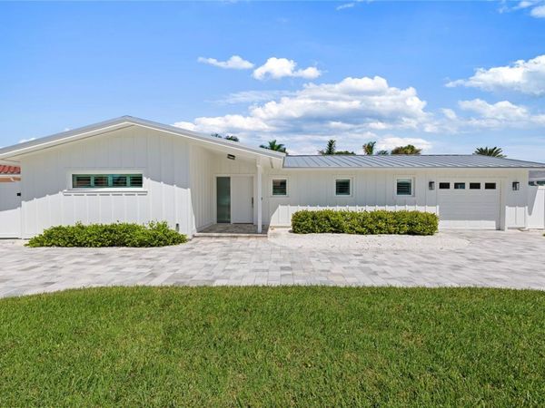 113 17TH STREET , BELLEAIR BEACH, FL 33786