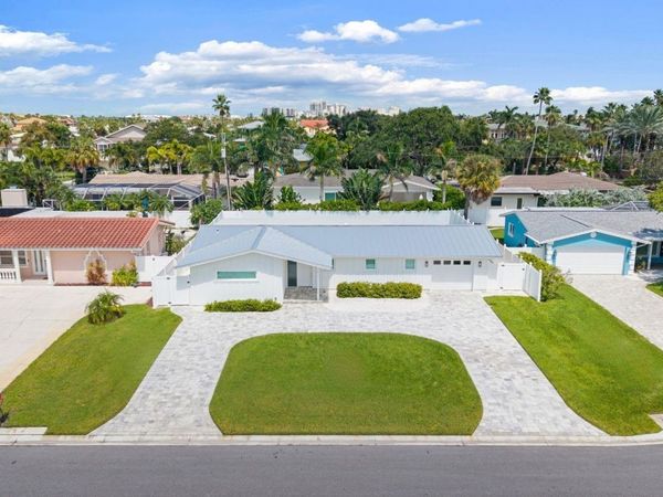 113 17TH STREET , BELLEAIR BEACH, FL 33786