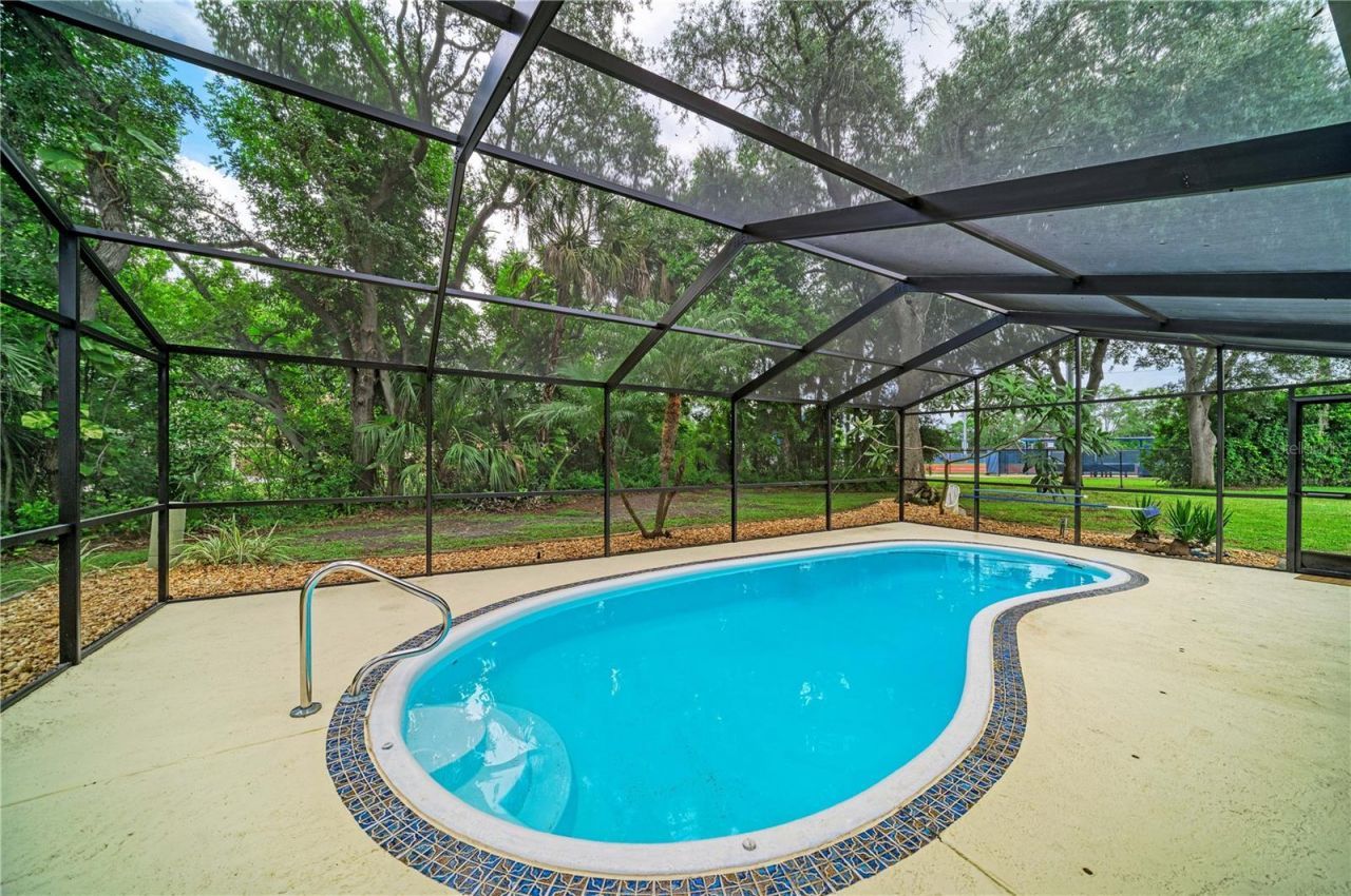 4502 33rd Avenue W, Bradenton, FL 34209 Photo