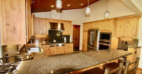 12220 Lookout Loop, Unit #F21-11, Truckee, CA 96161 Photo
