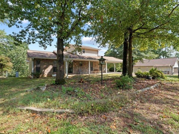 2606 W Hillview Drive, Dalton, GA 30721