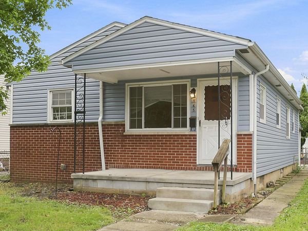 565 S Hampton Road , Columbus, OH 43213